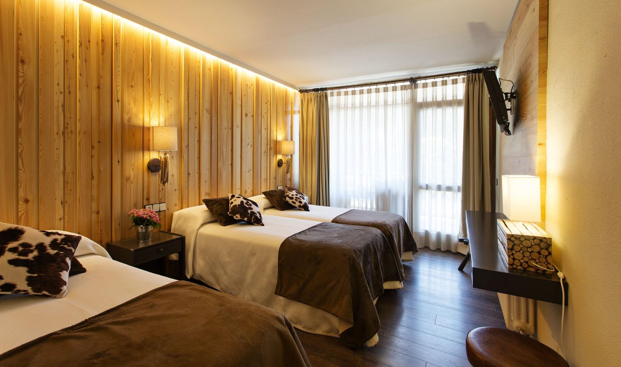 Hotel La Coma Setcases Bagian luar foto