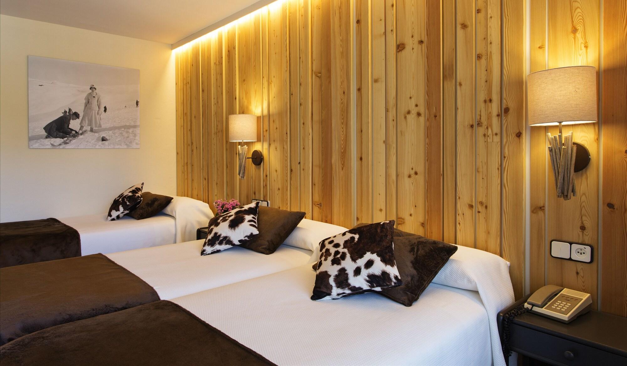 Hotel La Coma Setcases Bagian luar foto