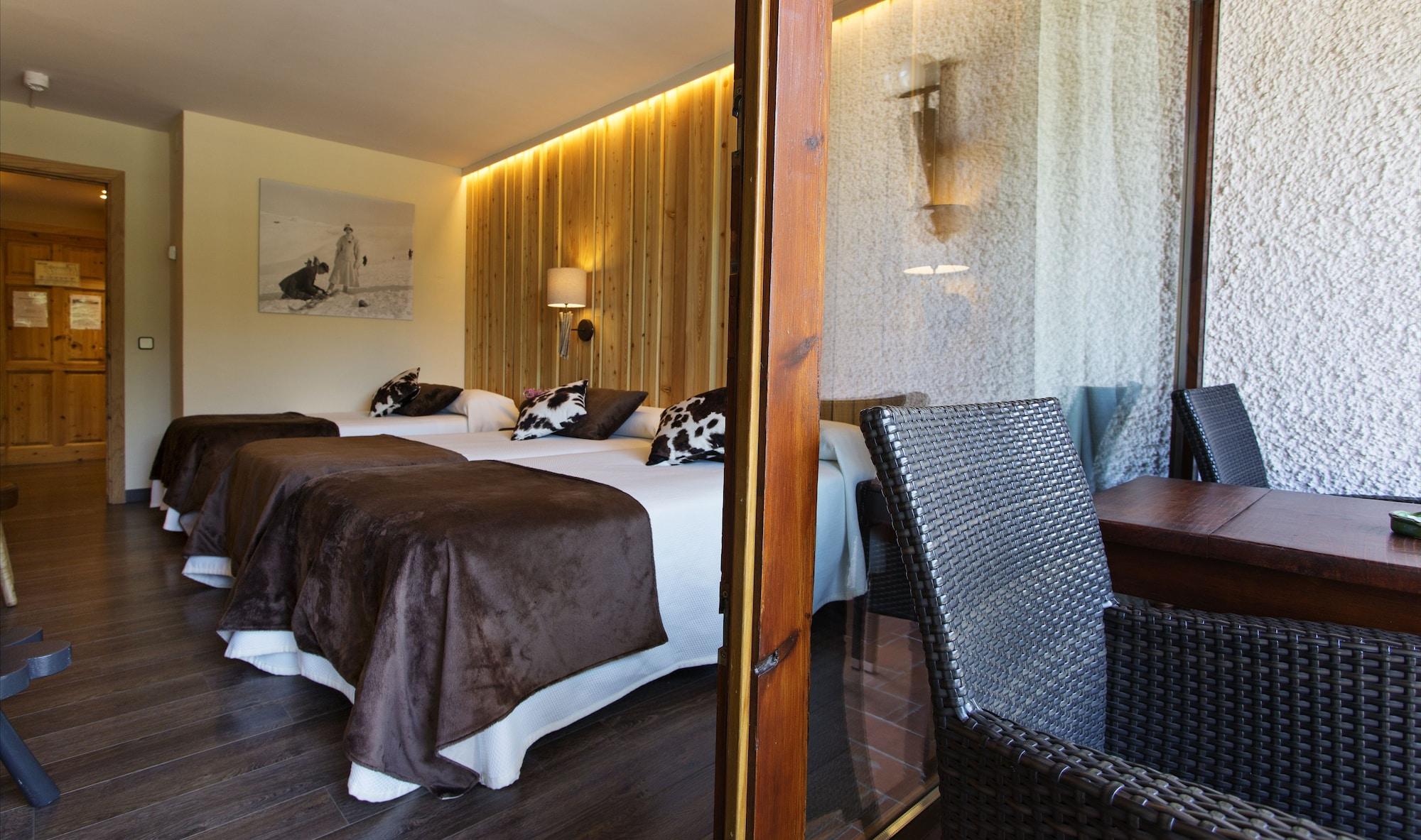 Hotel La Coma Setcases Bagian luar foto
